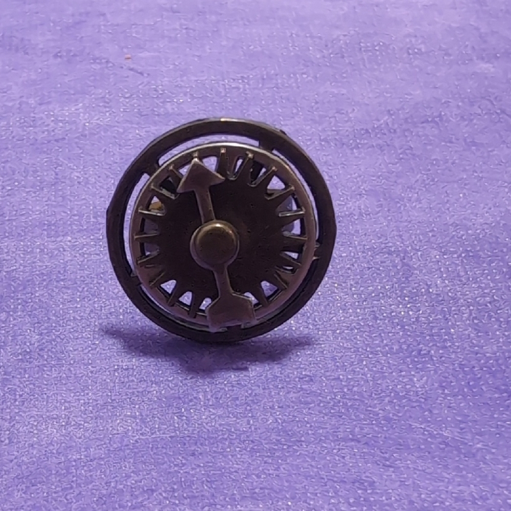 Art Deco Black and Silver Circular Brooch